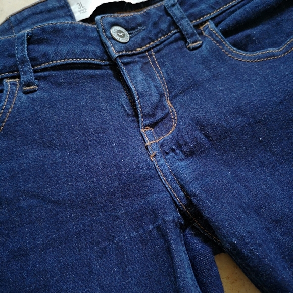 🔵 3/$30 Hollister Jeans - Picture 5 of 11